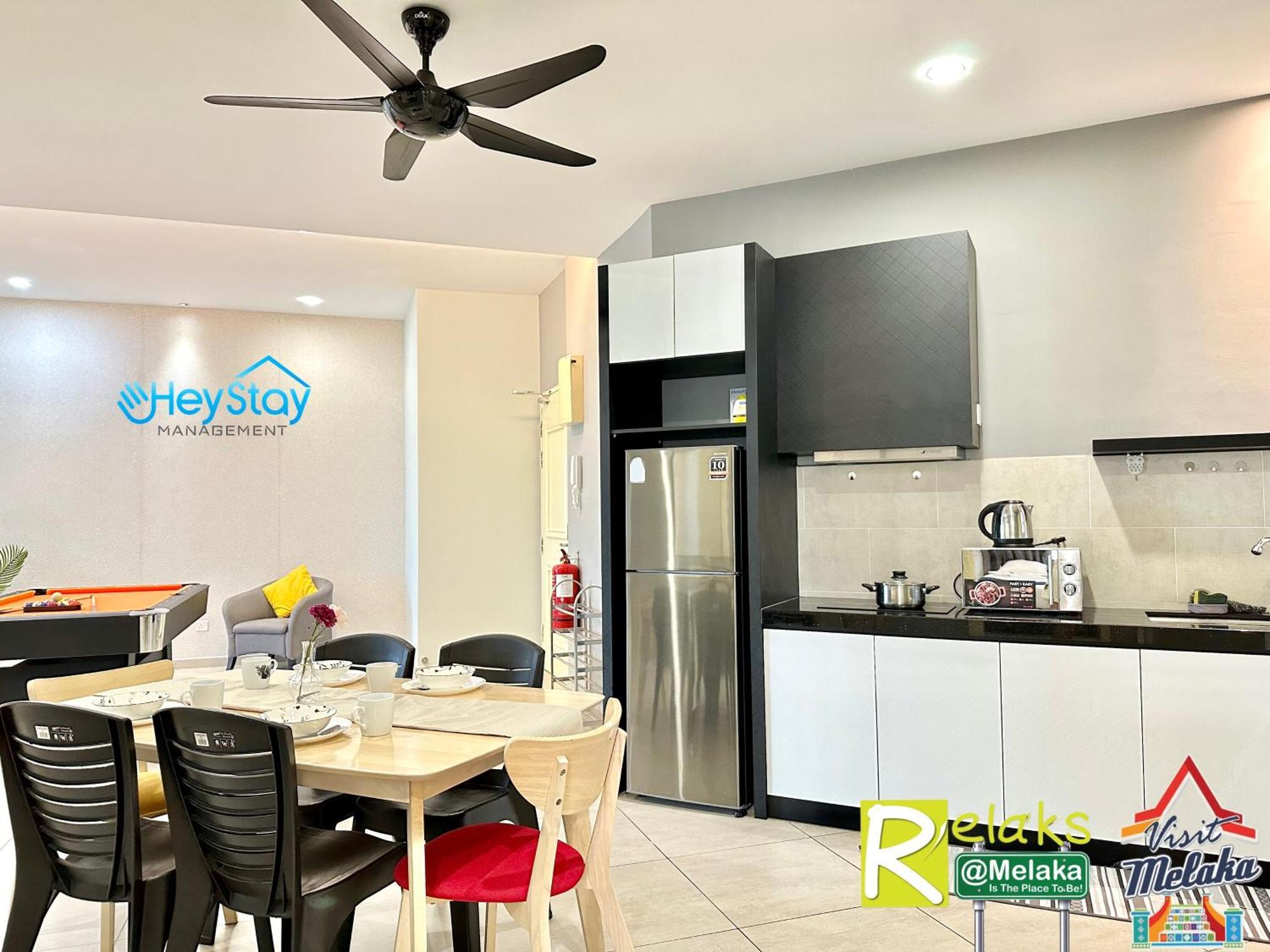 Atlantis Residences Melaka By Heystay Management Extérieur photo