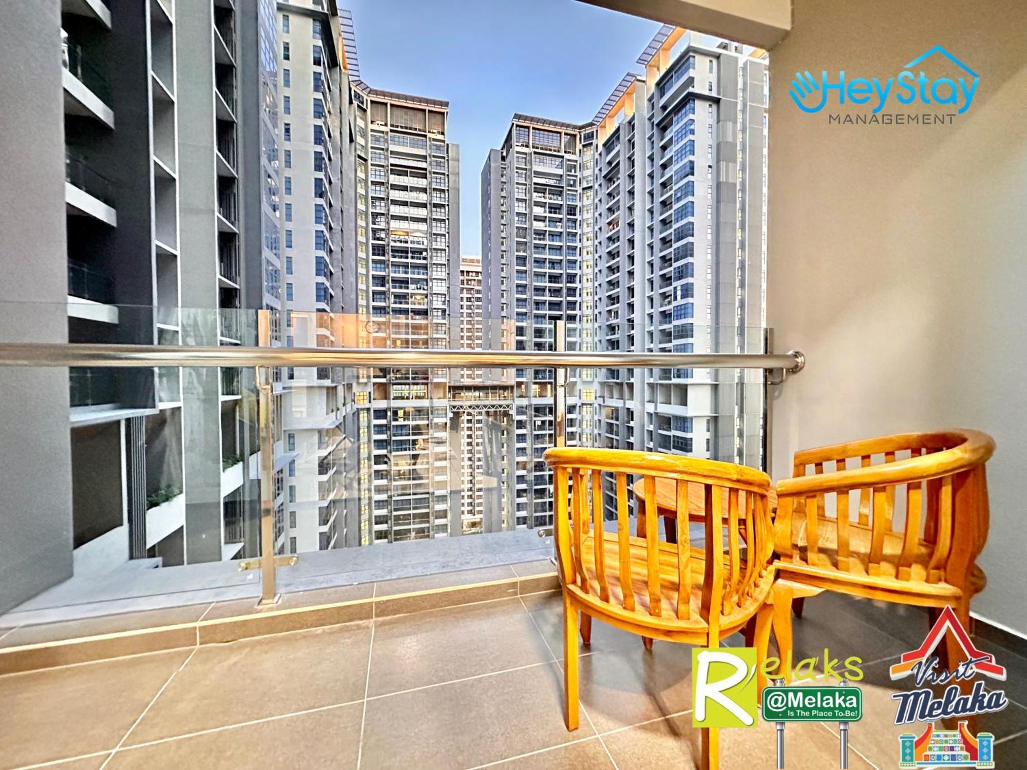 Atlantis Residences Melaka By Heystay Management Extérieur photo