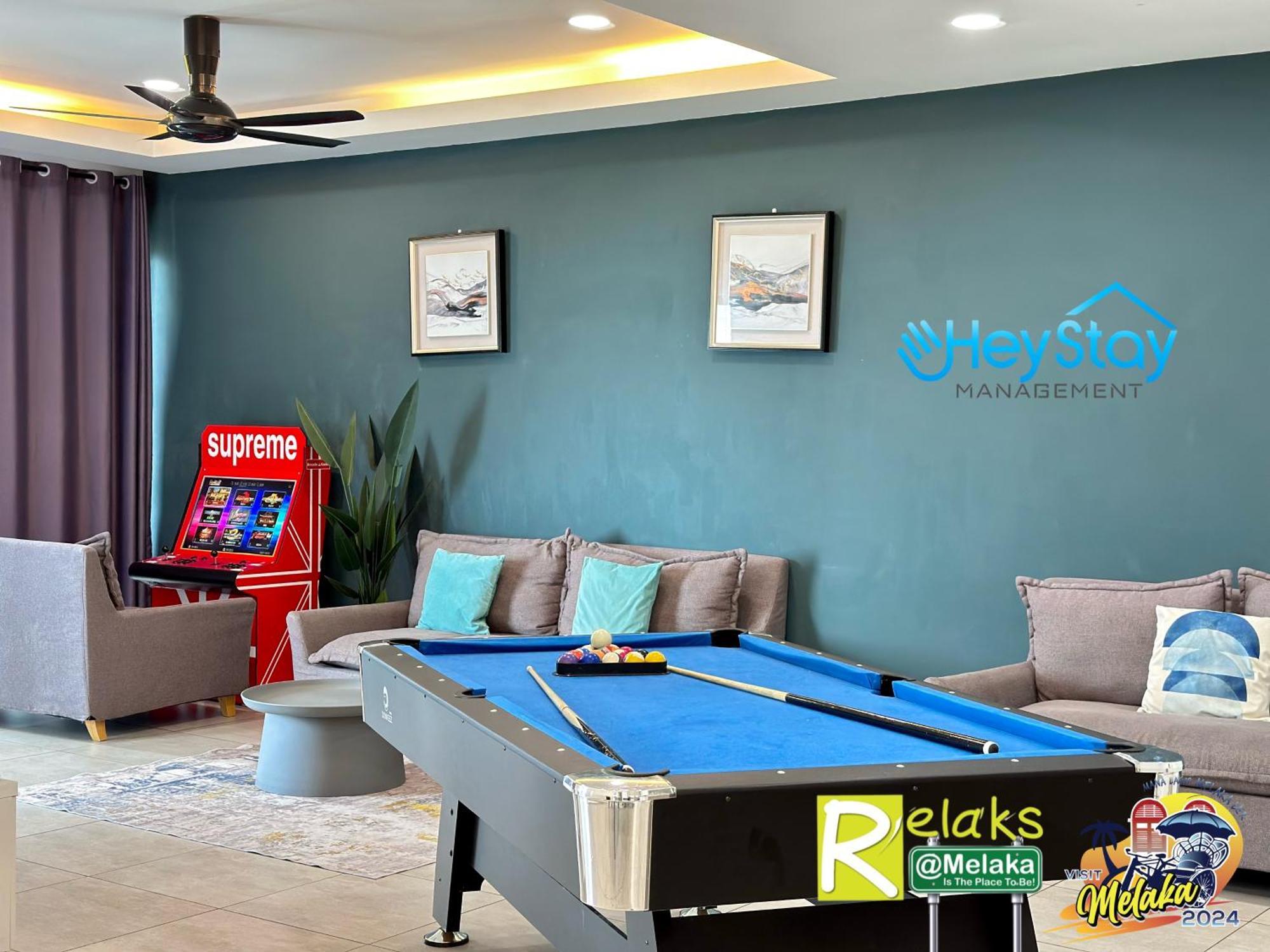 Atlantis Residences Melaka By Heystay Management Extérieur photo