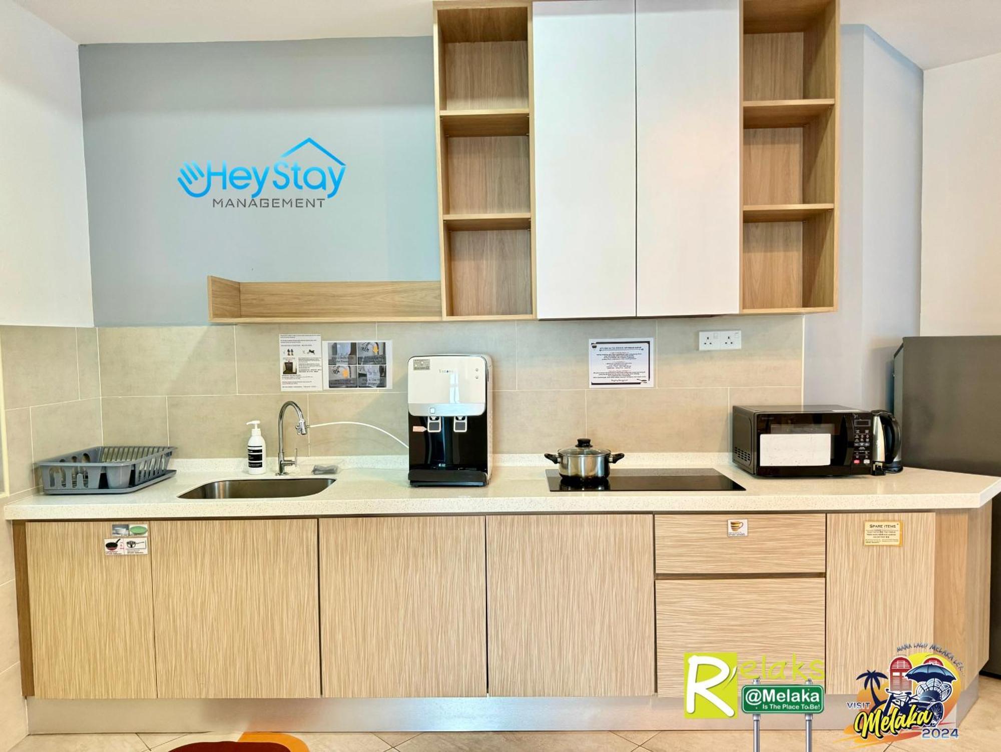 Atlantis Residences Melaka By Heystay Management Extérieur photo
