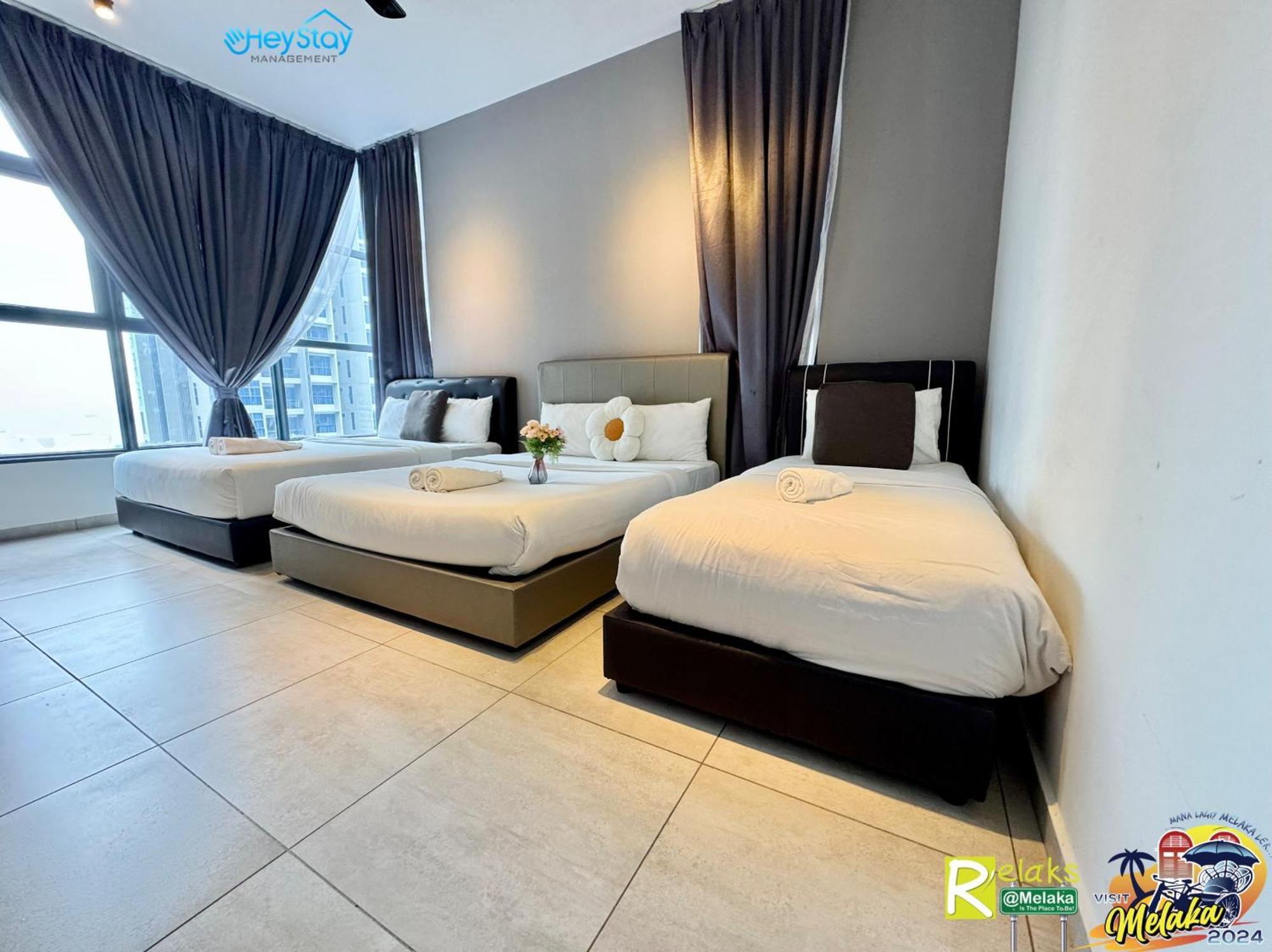 Atlantis Residences Melaka By Heystay Management Extérieur photo